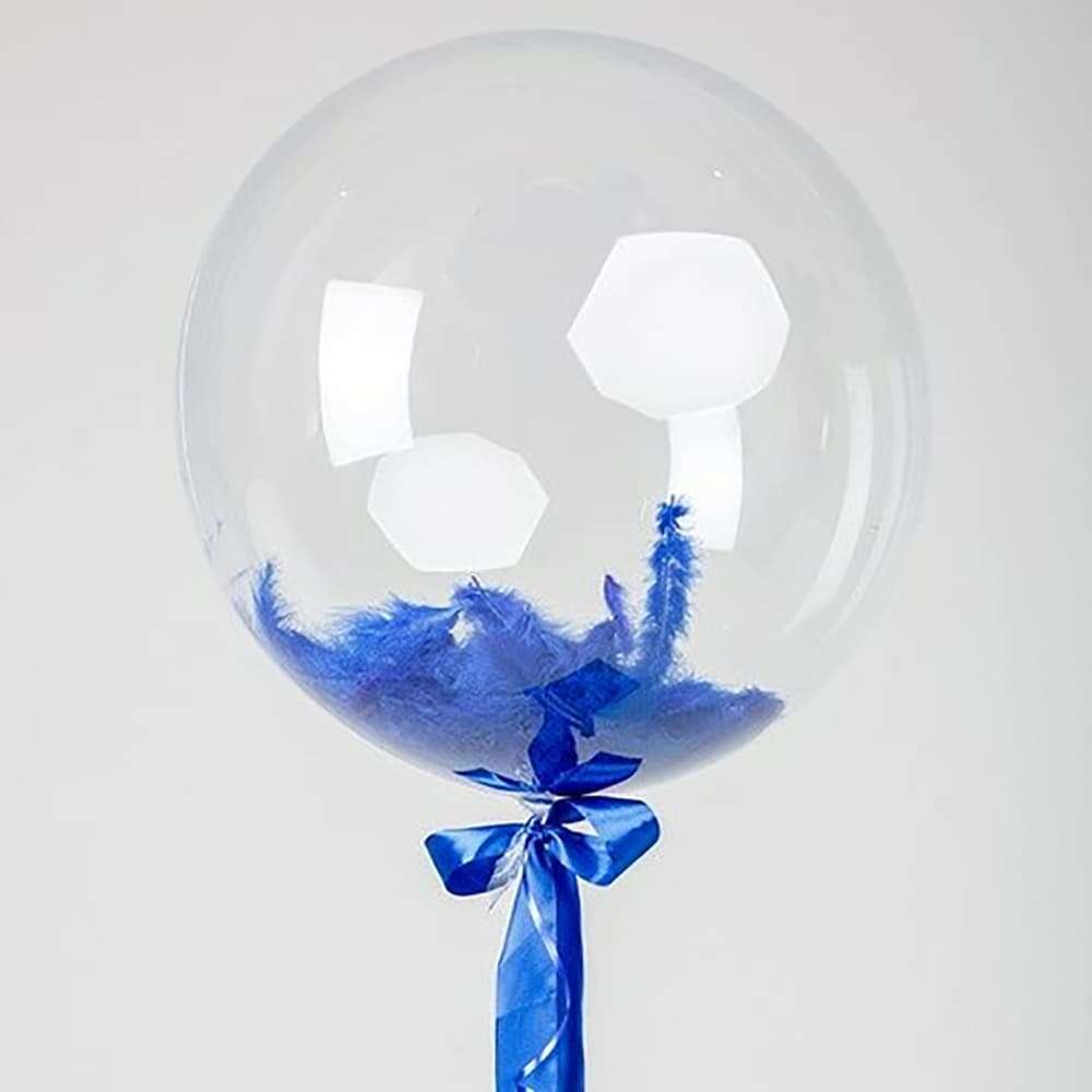 Прозрачный шарик с синими перьями картинка