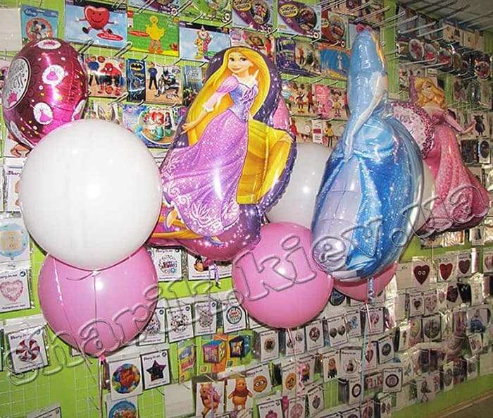 Большие шары с принцессами для девочек картинка