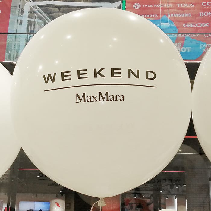 Большой шар с логотипом Max Mara картинка