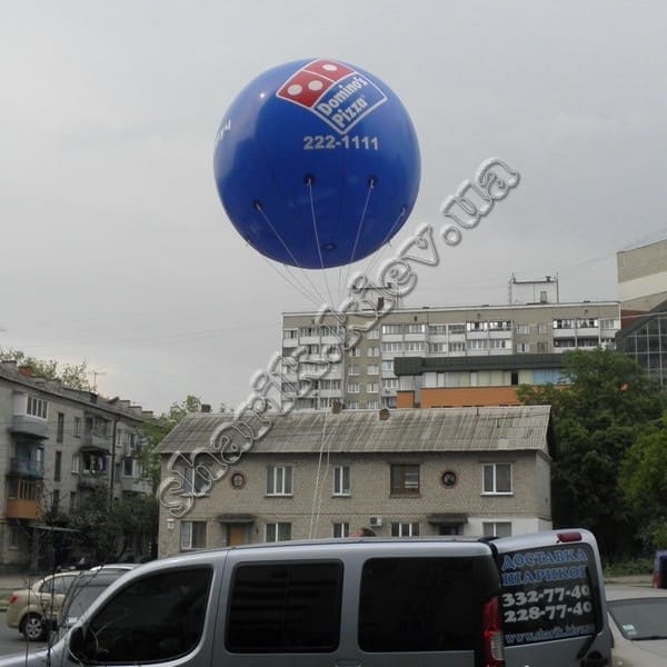 Большой рекламный шар на открытие магазина Доминос Пицца
